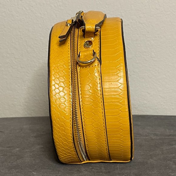 INC International Concepts Yellow Leather Round Box Purse with Adjustable Strap - Picture 4 of 9